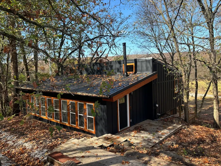 Firefly River Cabin (hot tub.billiards.swings) - Image 1