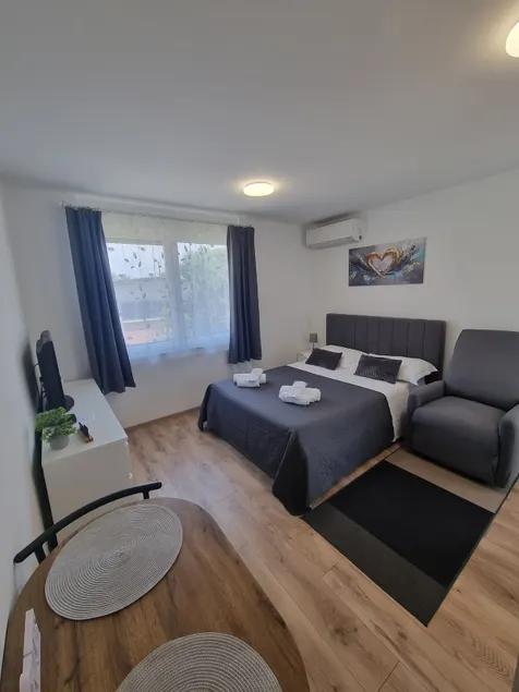 Studio Apartment Petra Umag - Image 1