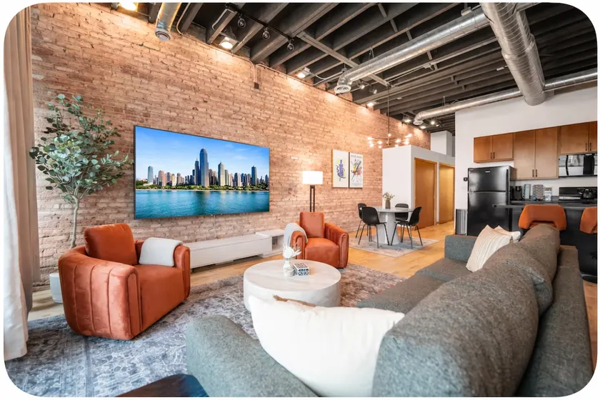 Loft-Inspired Pilsen Retreat | 10 min to Downtown - Image 1