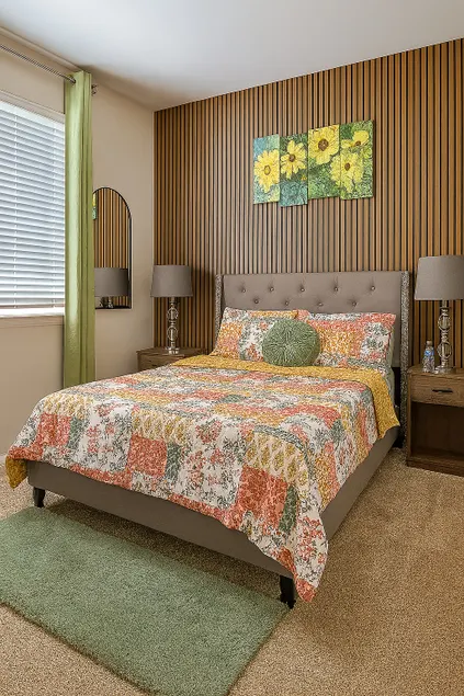 1 Hr to Mt. Rainier–Stylish Stay, Views & Comfort - Image 1
