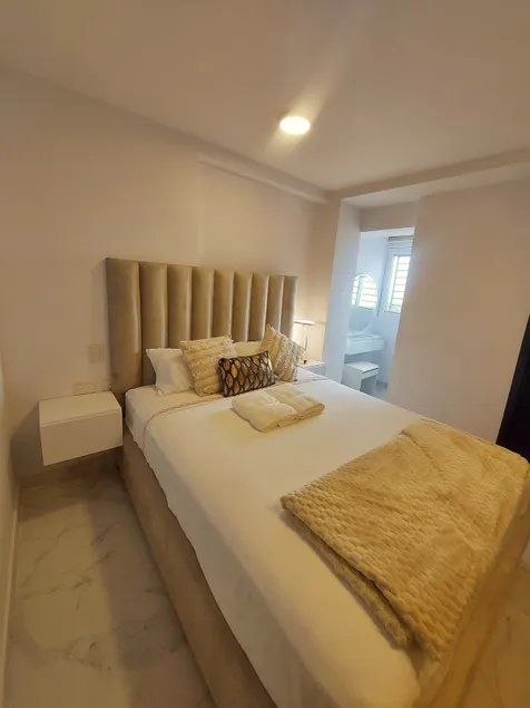 Mini Suite 4 – Loft with Private Bathroom, TV, A/C, Pool - Image 1