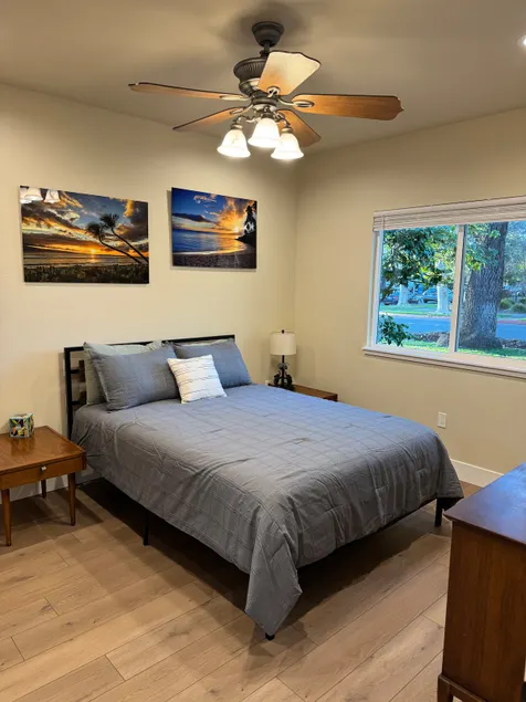 Guesthouse by Enloe with private driveway - Image 1