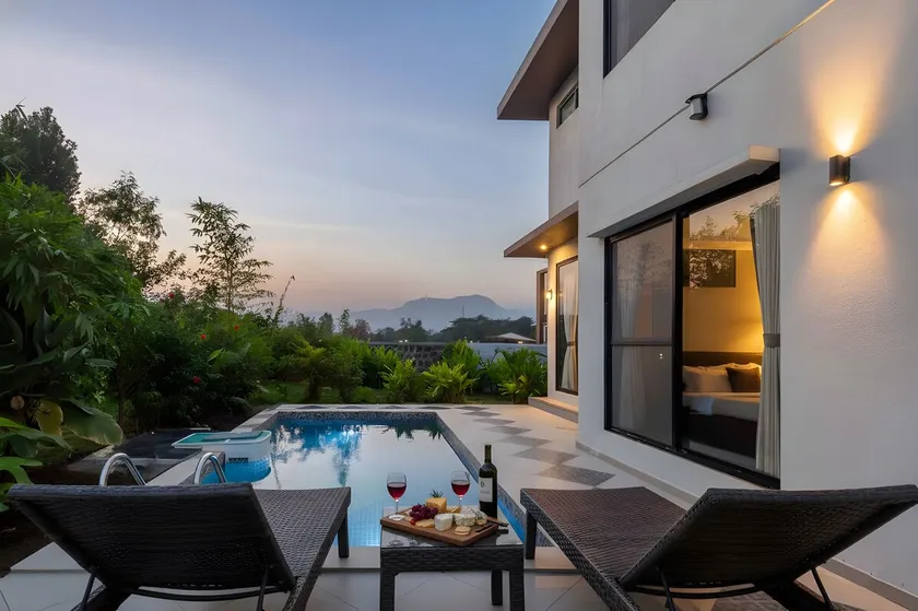 4BHK Luxury-Picturesque View Daffodil Villa@Karjat - Image 1