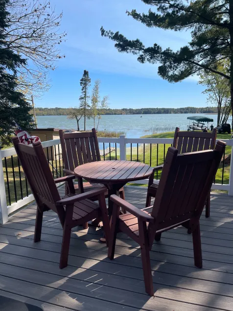On lake, private dock, half mile from trails. - Image 1