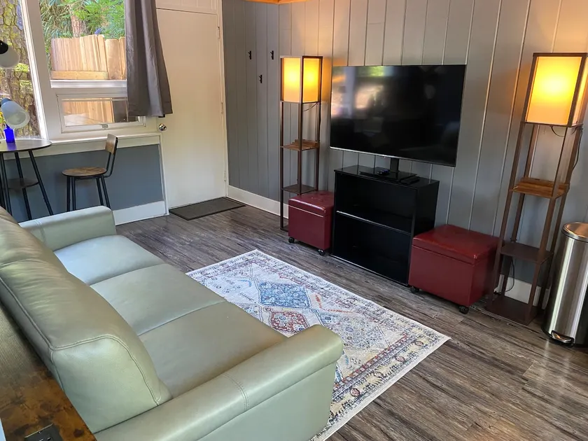 Guest Suite: Artist studio turned into loft. - Image 1