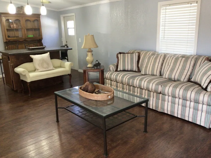 Rooksman Suite - Image 1