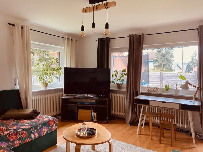 Fully equipped, bright apartment on 80 sqm - Image 1