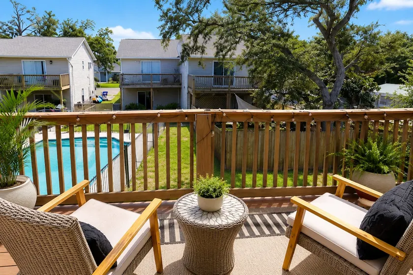 Relaxing 3 Bdr Getaway w/ pool - Image 1