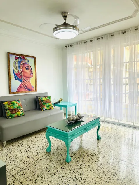 Comfy 1 bedroom—easy access-Alejo 3 - Image 1