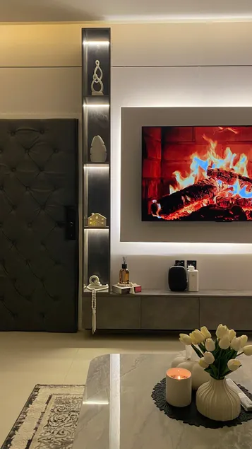 Luxury 1BR & Living room Apartment w/ 65” 4K TV - Image 1