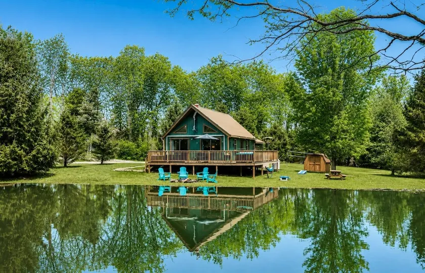 Secluded, Hot Tub, Fire Pit, Deck, Grill, Pets - Image 1