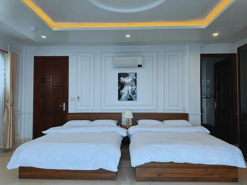 Spacious & modern entire house, 7 mins to Hue CBD - Image 1