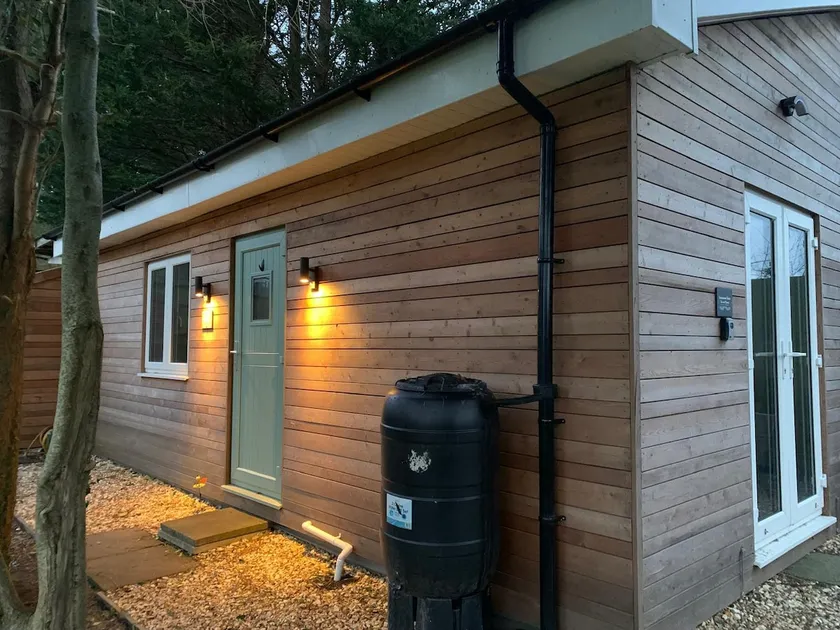Y Caban-The Cabin-2 Guests-Private Parking-Fast WIFI - Image 1