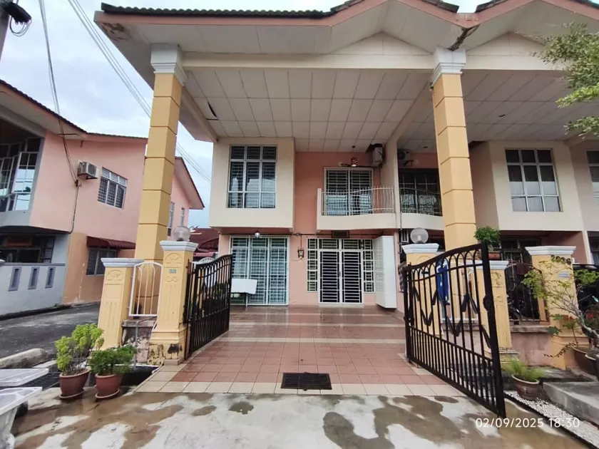Homestay Kak Sue Tanah Mosque, Melaka - Image 1