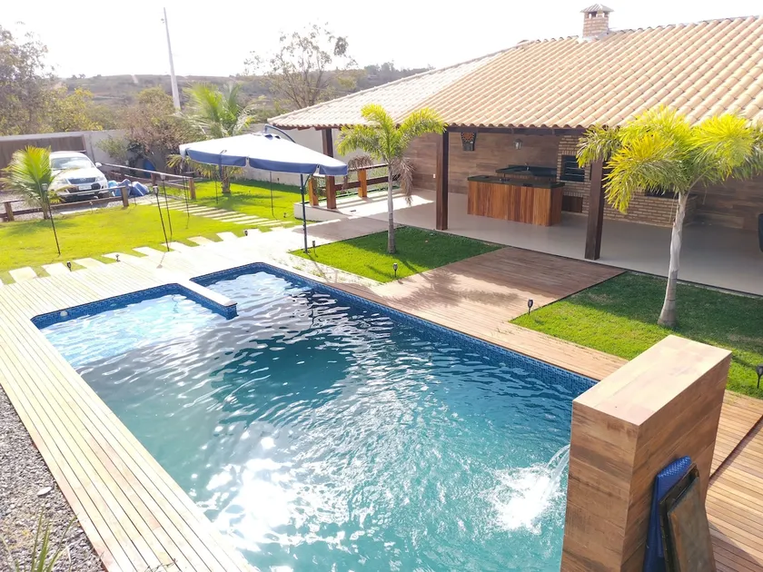 House - Corumba Lake IV - Image 1