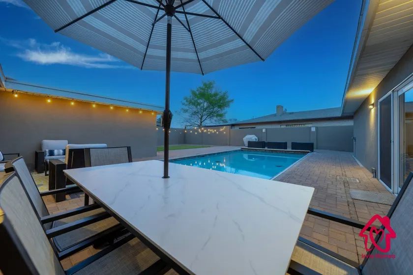 Charm of the Grande Oasis - An Irvie Home - Image 1