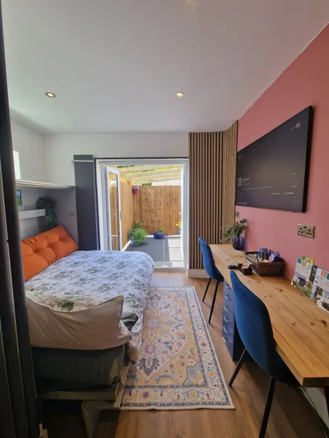 Cozy Studio near Cardiff - Image 1
