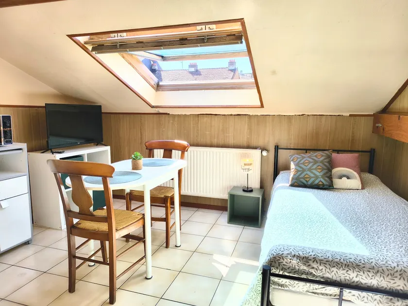 Apartment 3 - Image 1