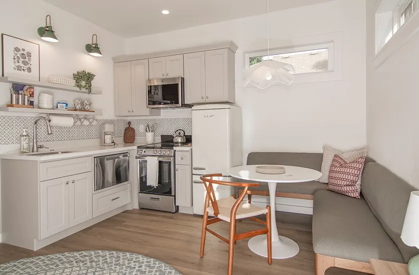 Cozy, 1 BR Home, AC; near Beach - Image 1