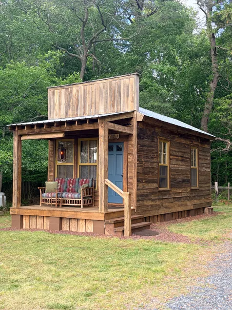 Little Rustic Cabin Near Onancock Pet Friendly - Image 1