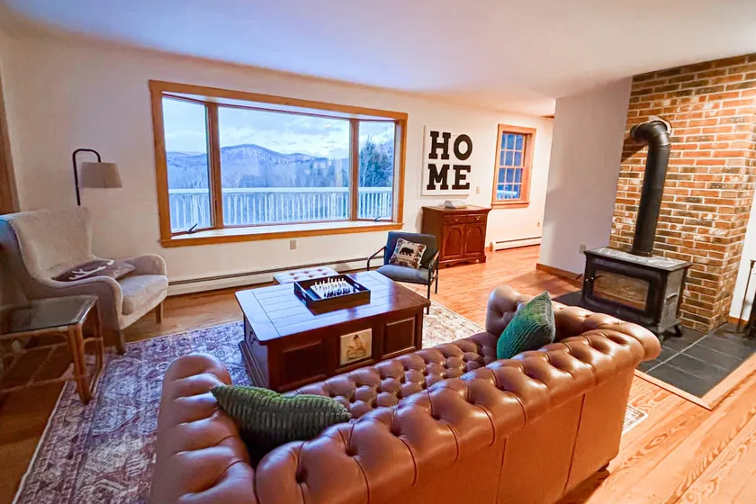4BR home amongst Skiing/Hiking with Amazing views! - Image 1
