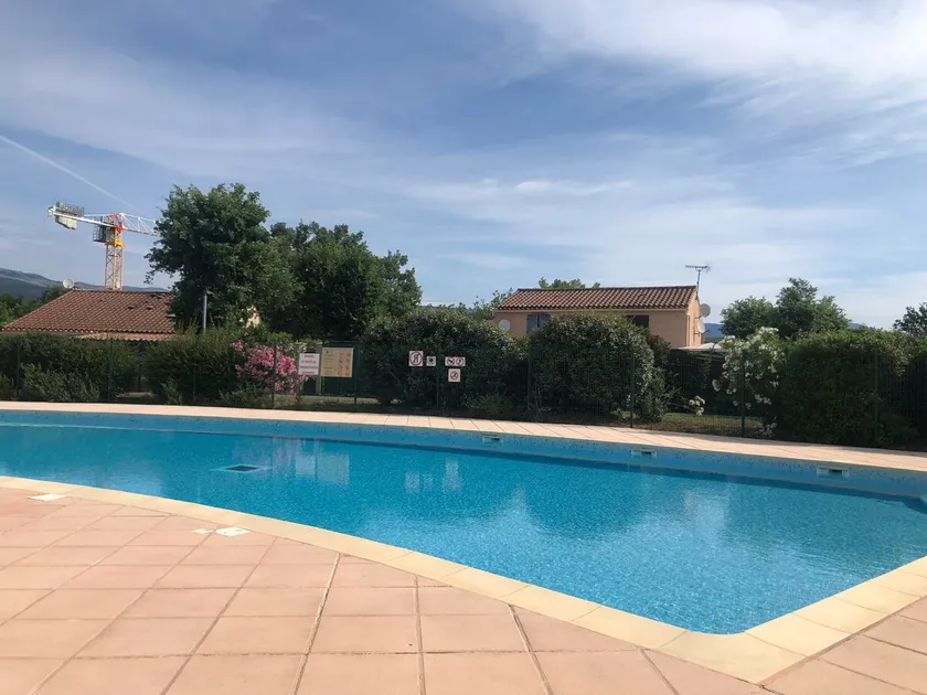 Small vacation paradise - Image 1