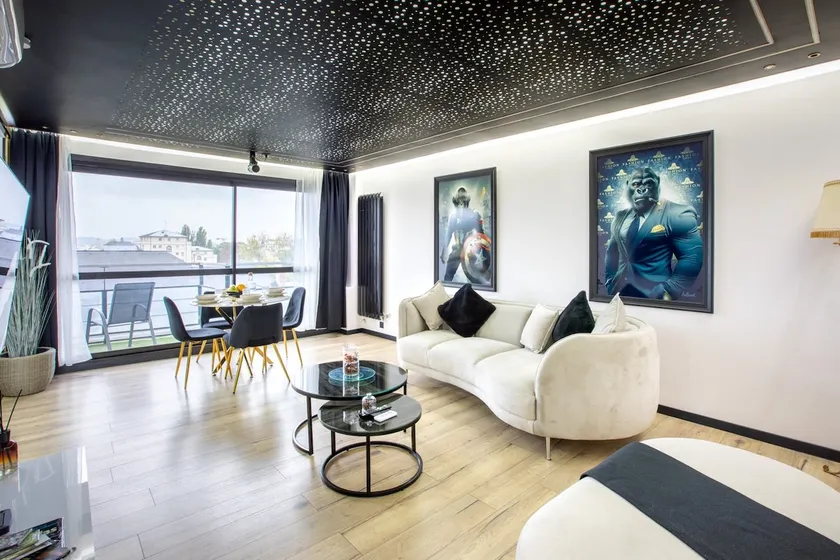 Cinema & chill concepts - Image 1