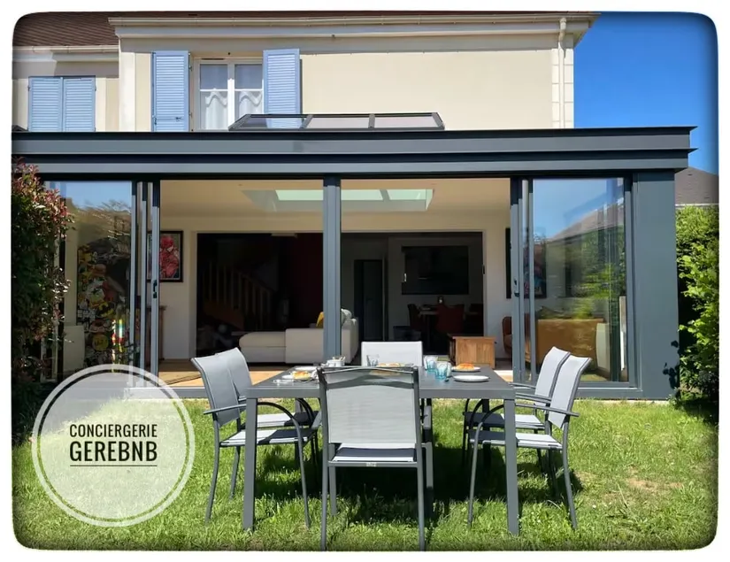 Family Luxury • 6p • Private Parking • Garden • Disney - Image 1
