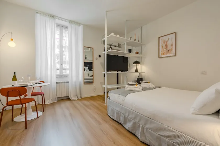 Naviglio Suite Elegant Stay M4 Design Week - Image 1