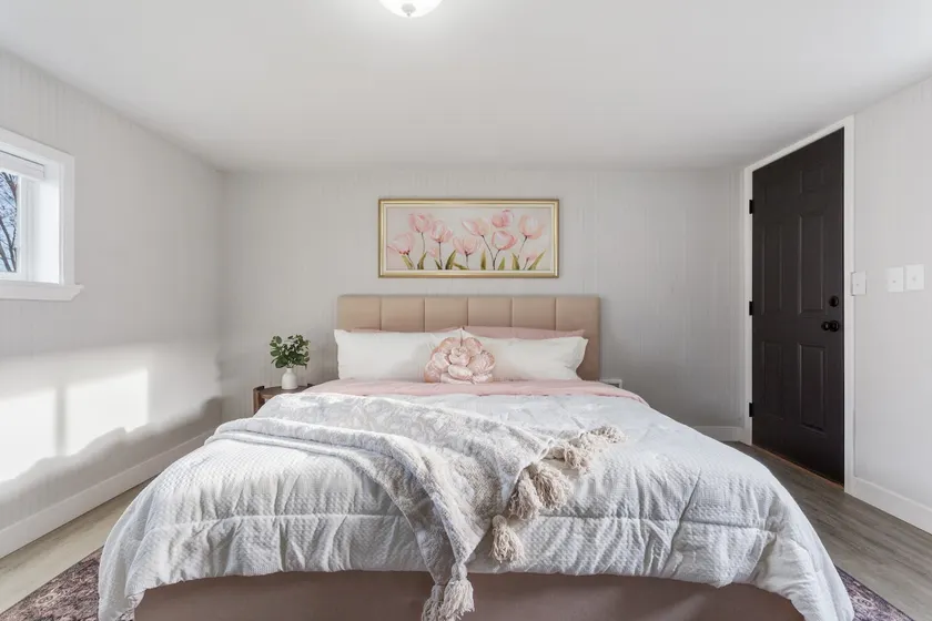 Cozy and Private 2BR Escape Home - Image 1