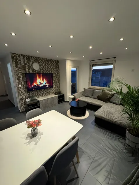 S&P Home - Image 1