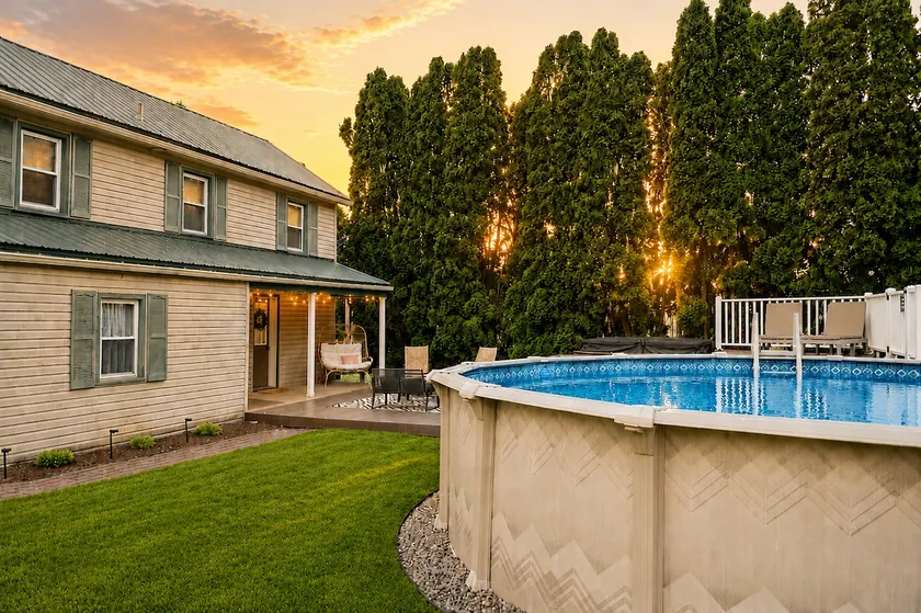 The Fern Cottage [hot tub + pool] - Image 1