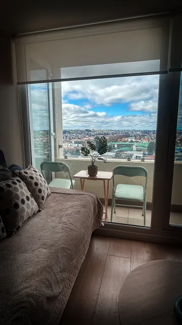 Modern Central Apartment - Image 1