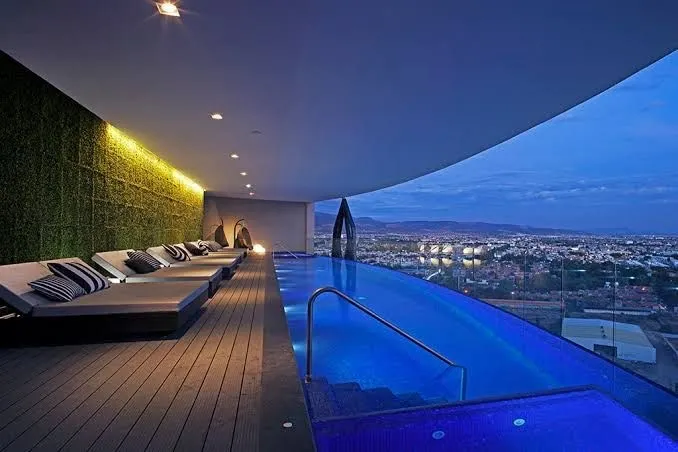 Adamant Tower Apartment - Image 1