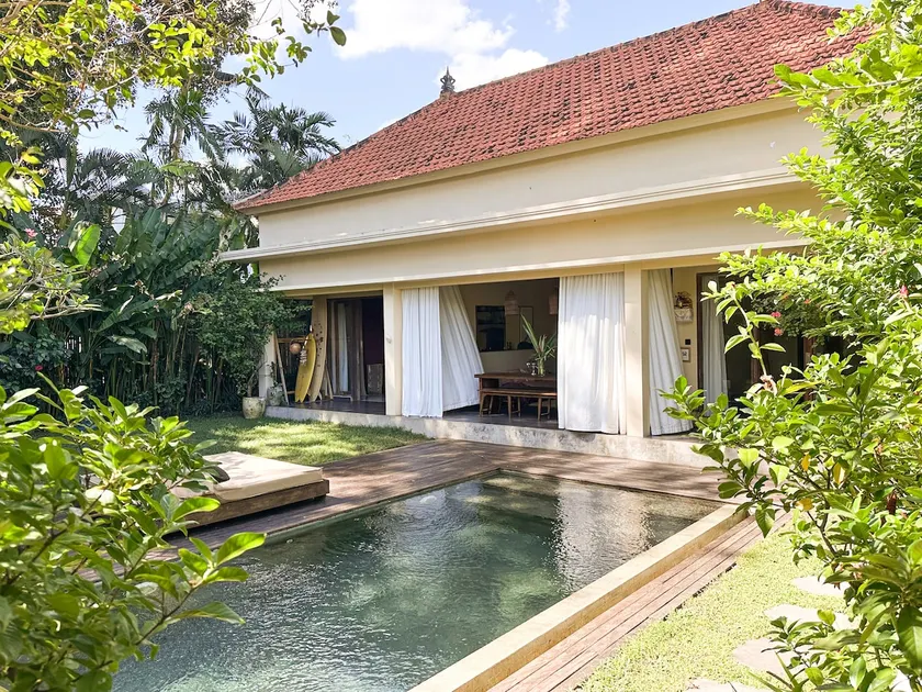 Seseh w/ Pool, 2 min Walk to Beach & Near Canggu - Image 1
