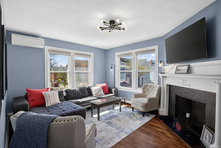 Federal Hill PRIDE 2 - Multi-Level Townhouse - Image 1