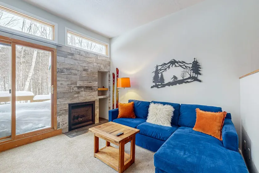 Fireplace, Pool & Mountain Retreat - Image 1