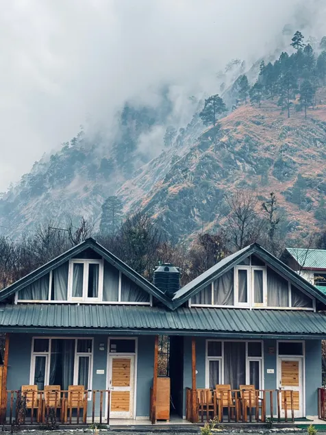 Jumboz cabin - Image 1