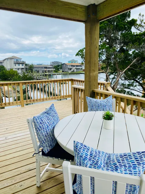 Entire Beach House, (Hot Tub), Pets Allowed - Image 1