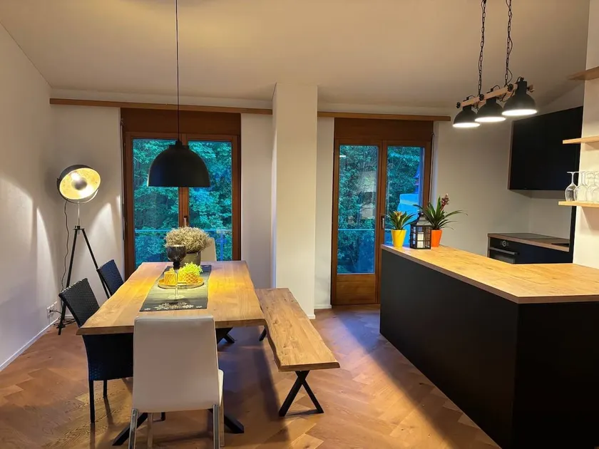 Penthouse with wine yard view - Image 1
