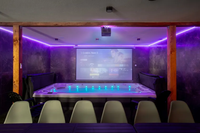 Esplanade House Spa Games Cinema Colmar - Image 1