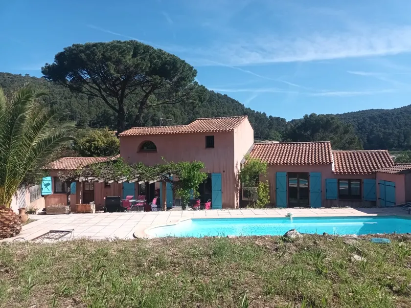 Villa, private pool with 5 air-conditioned bedrooms - Image 1