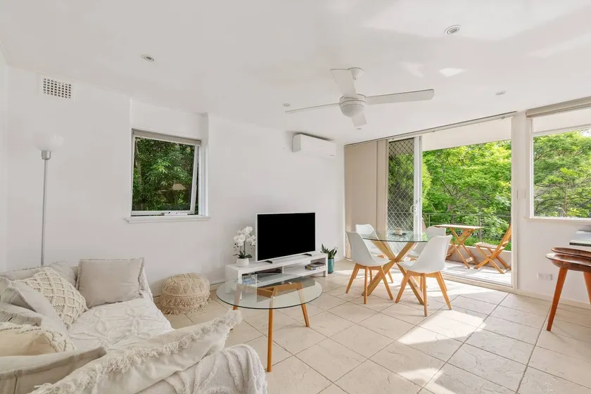 La Verdure - An Intimate Beachside Getaway - Image 1