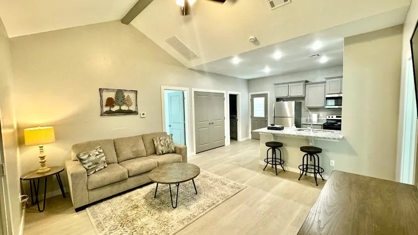 Modern Home for rent, SuperHost! - Image 1