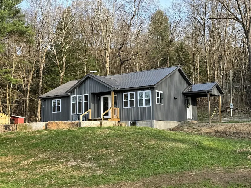 Cole Hill Cabin - Image 1