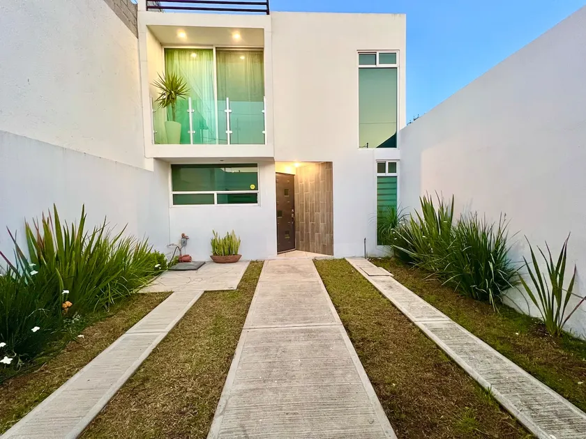 Complete House with 2 Bedrooms, Garden and Barbecue - Image 1
