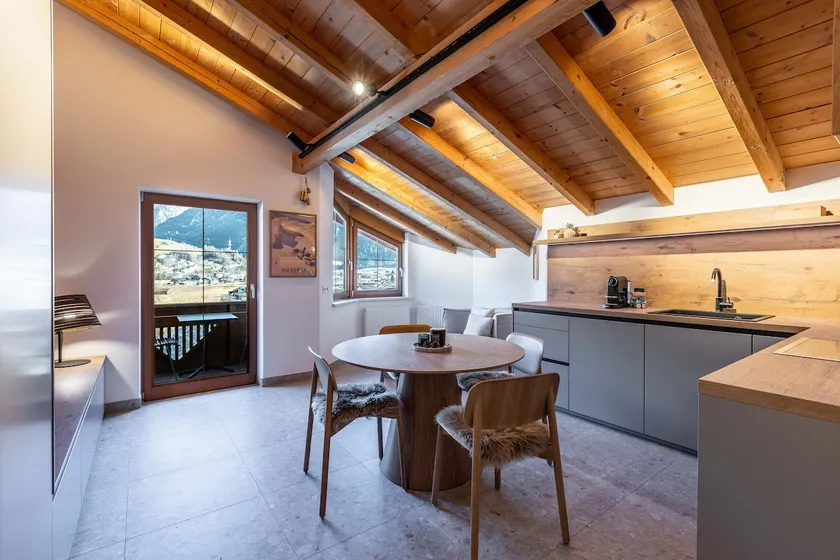 Scenic Family Lodge - Image 1