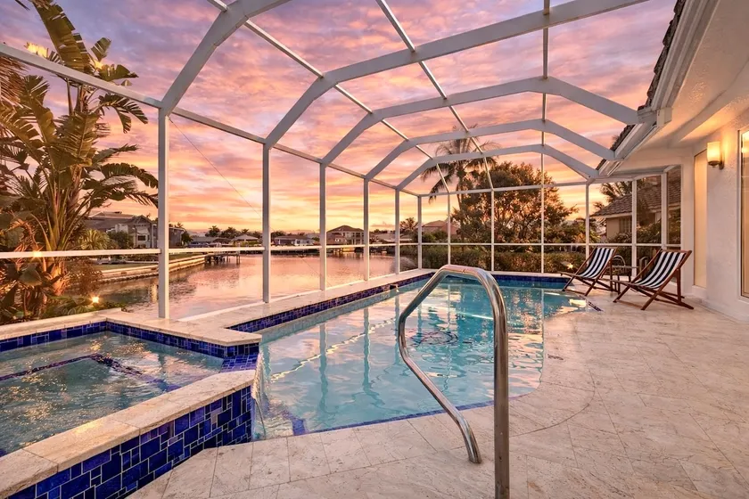 Gulf access, canal front, spa, 5 min to the beach - Image 1