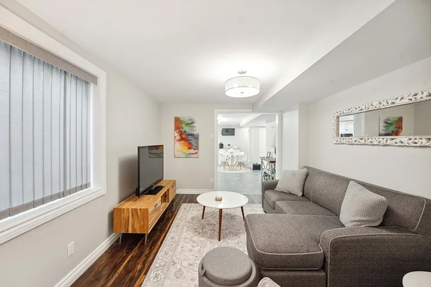 Orleans cozy corner - Image 1