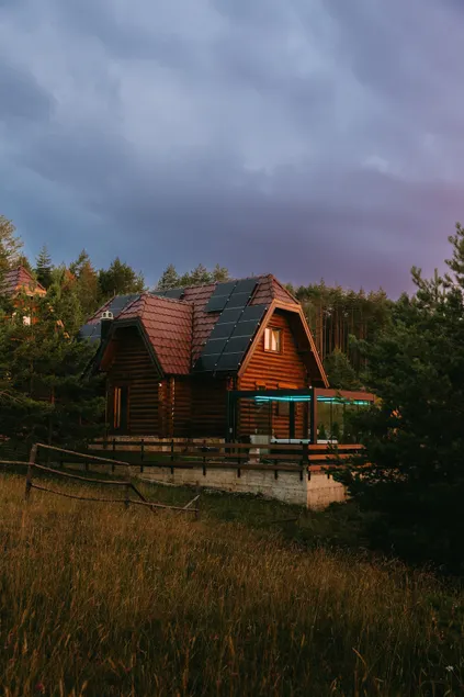 Aurum Cabins - Gold - Image 1